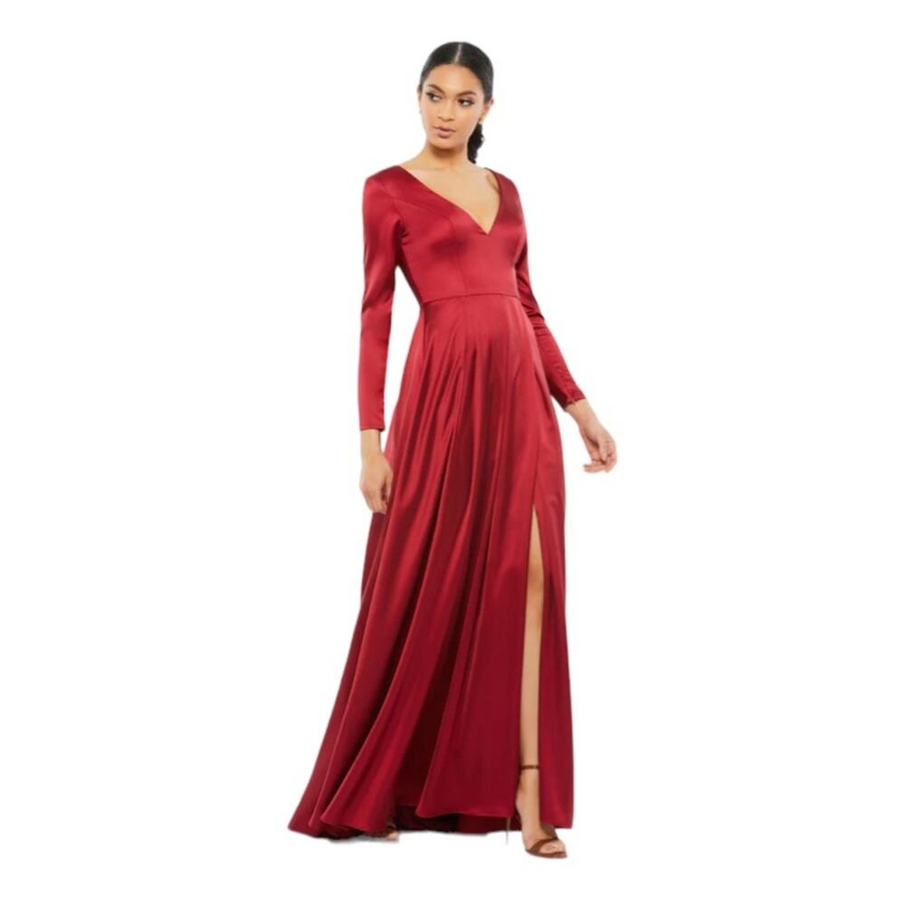 IEENA for Mac Duggal Satin V Neck Long Sleeve Pleated Gown Size 12